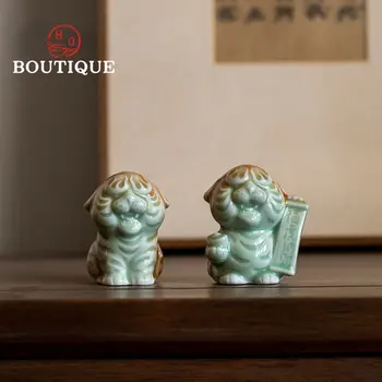 Yue Krāsns Zaļpelēka Krāsa Mazs Tīģeris Tējas Pet Retro Ķīniešu Stilā Laimīgs Plūmju Zaļā Keramikas Maziem Ornamentiem Birojs, Dzīvojamā Istaba Rotājumi